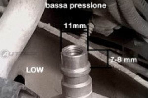 Kit FAI DA TE ricarica clima auto per condizionatore auto R134A 900 gr - 5